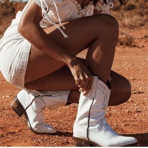 ROC BOOTS AUSTRALIA INDIO BOOTS WHITE VINTAGE